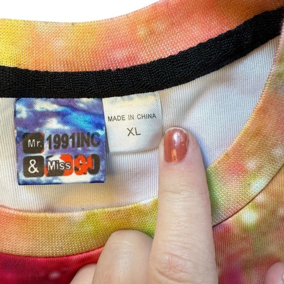 Colorful Sponge Bob Patrick Graphic Sweatshirt - Picture 3 of 5